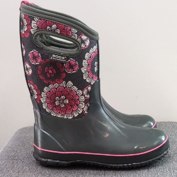 BOGS Floral Pansies Rain Winter Snow Boots - Gray and Pink Sz 5 Youth - Picture 1 of 10